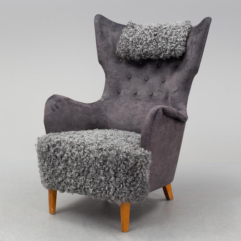 Dux, a Swedish Modern easy chair, 1940's/50's.