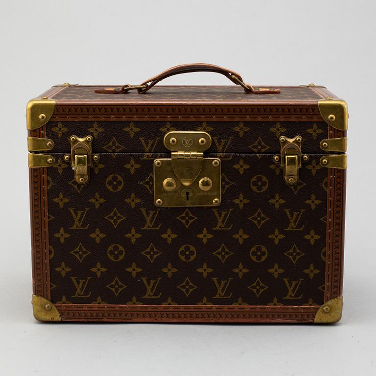 LOUIS VUITTON, beauty box.