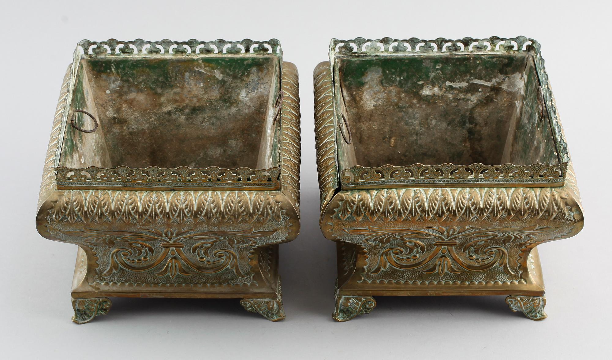 YTTERFODER, 1 par, mässing, 1800-talets andra hälft.