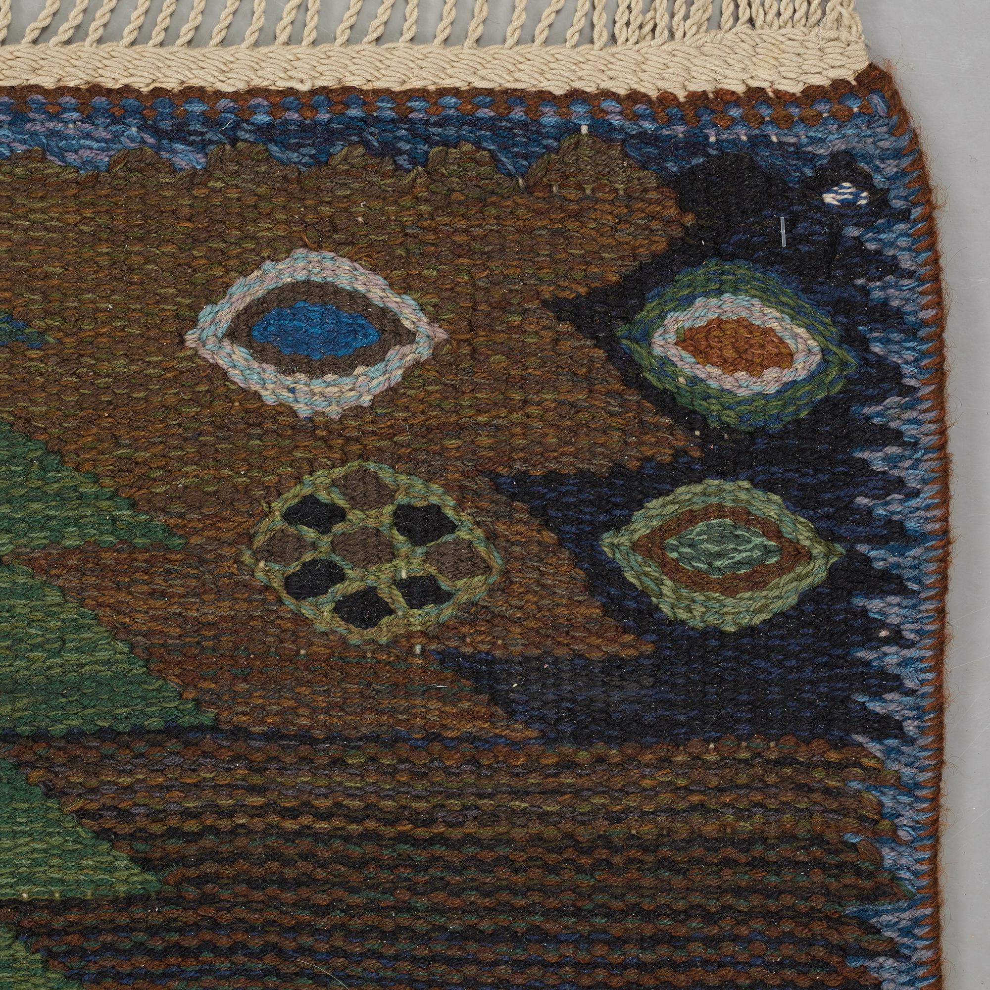 Barbro Nilsson, MATTO, "Tånga brun och grön", flat weave, ca 228 x 169,5 cm, signed AB MMF BN.