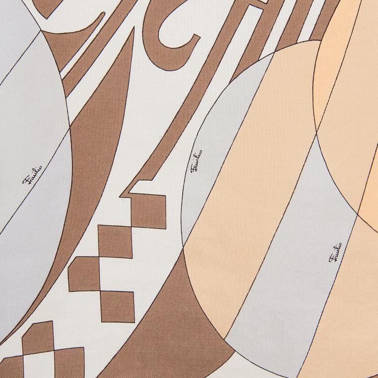 SCARF, Emilio Pucci.