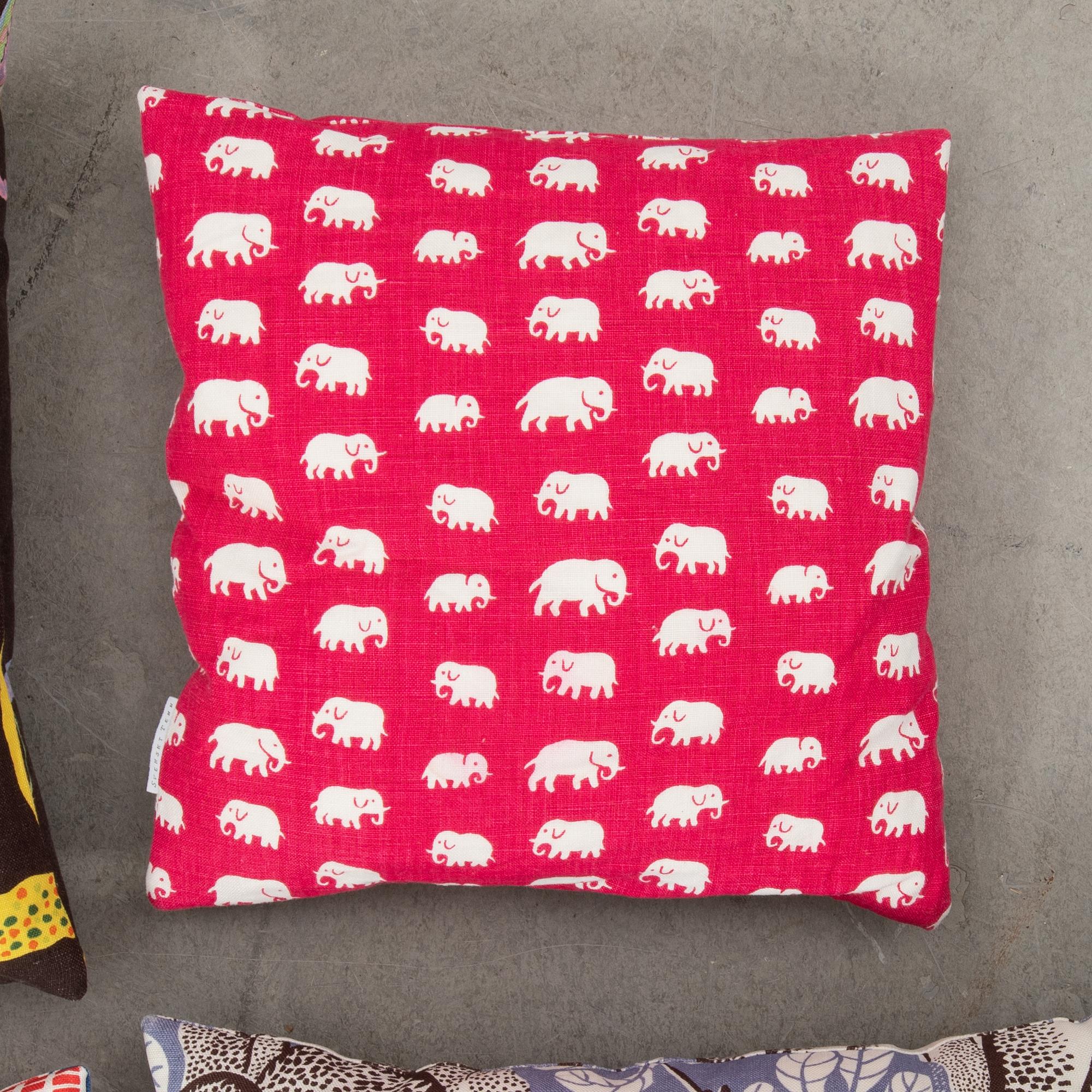 Josef Frank, Kuddar 4 st Firma Svenskt Tenn.