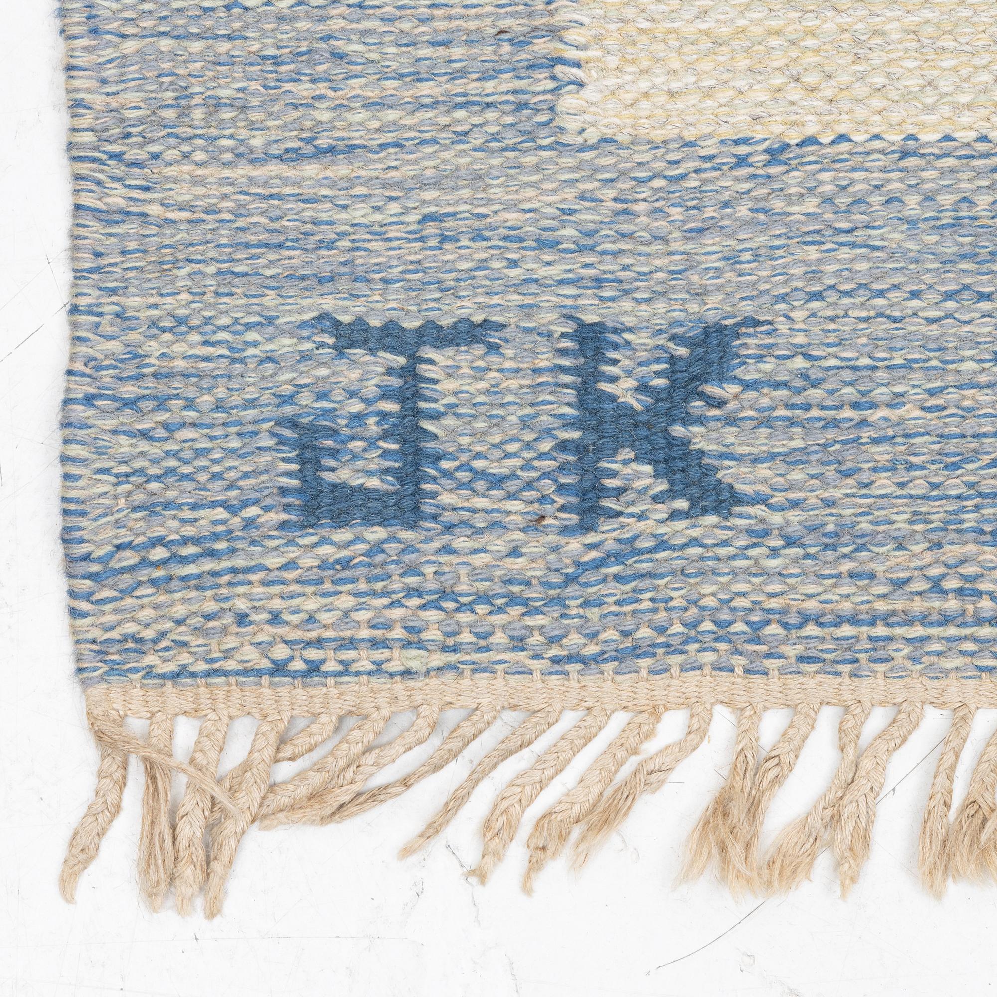 Karin Jönsson, matta, röllakan, signerad JK, ca 306 x 200 cm.