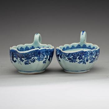 Two blue and white sauce boats, Qing dynasty, Qianlong (1736-95).