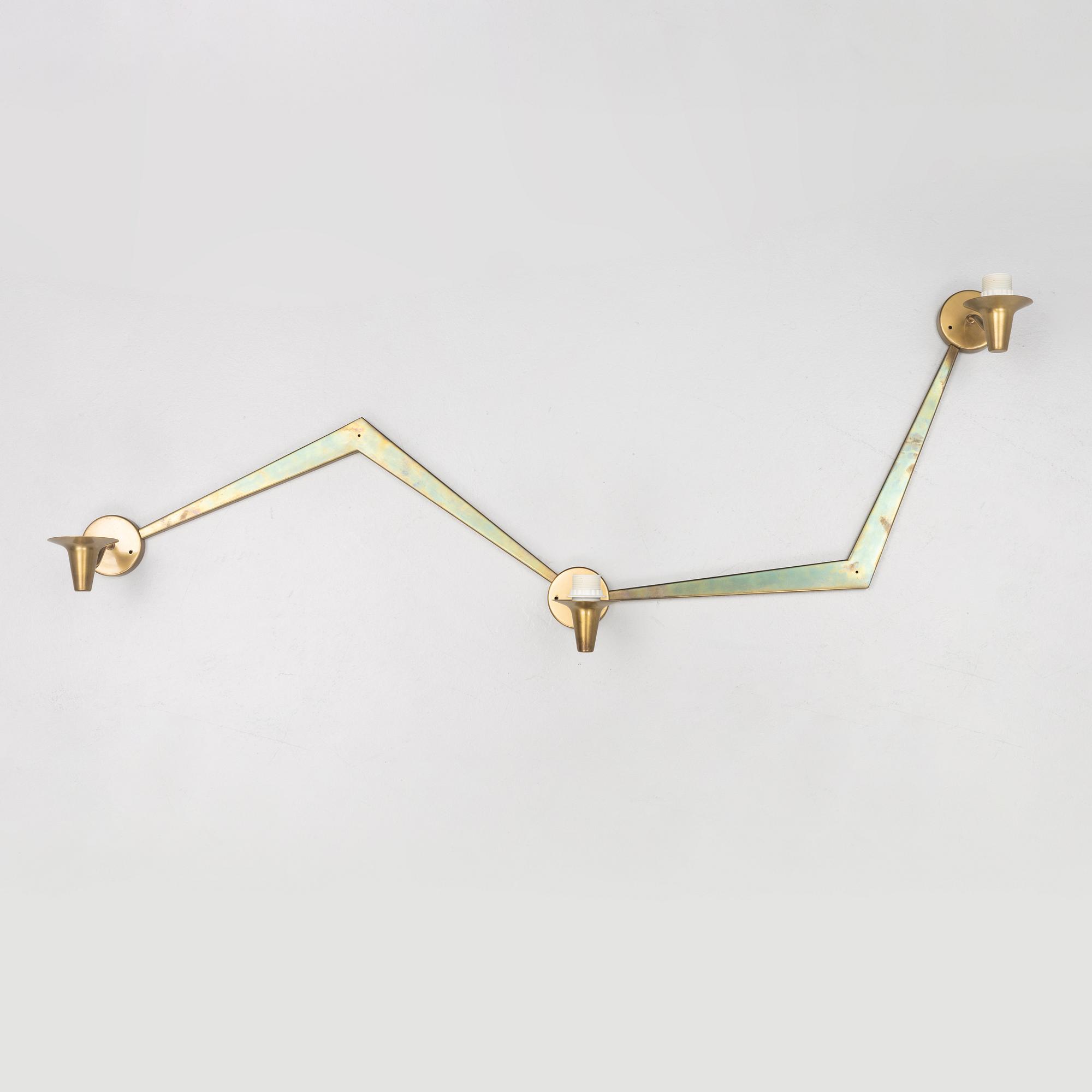 Harald Notini, attributed to, custom-made wall lamp, possibly by Arvid Böhlmarks Lampfabrik 1950s.