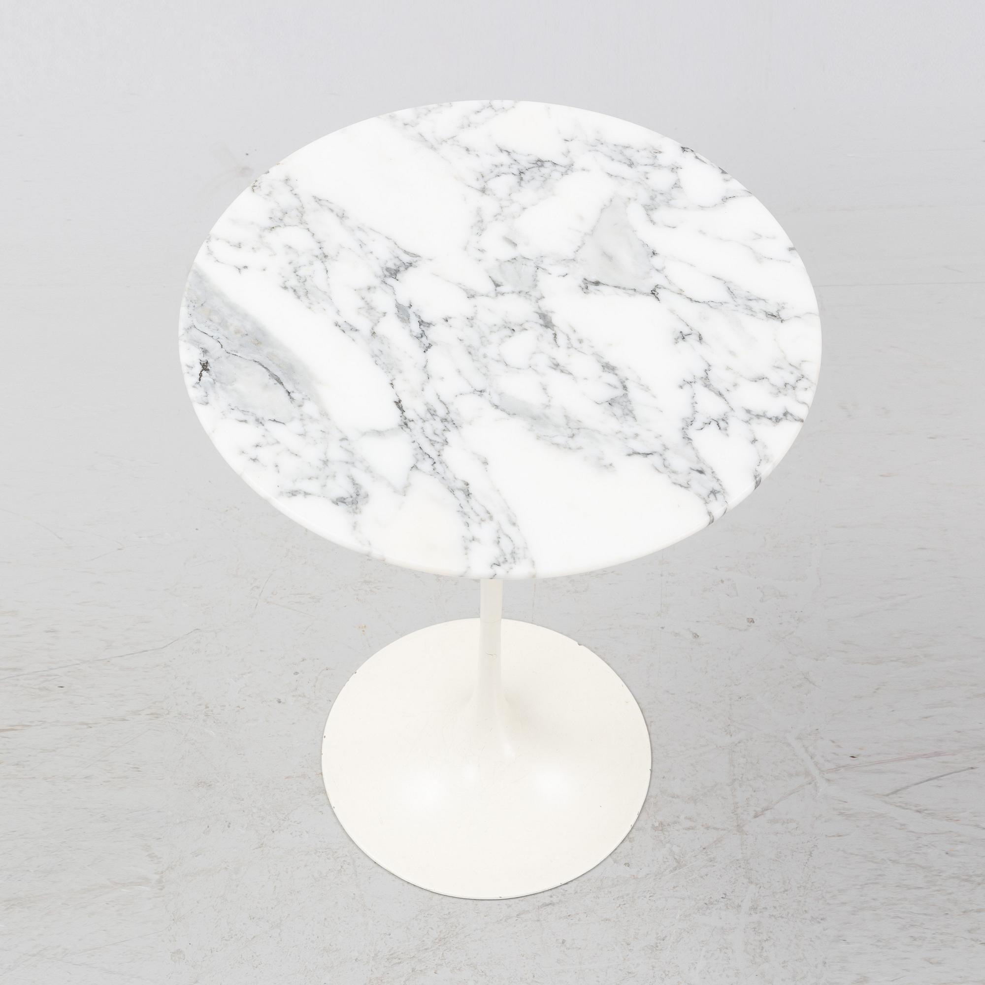 Eero Saarinen, a 'Tulip' side table, for Knoll International, USA, license manufacturing by NK Verkstäder 1965.