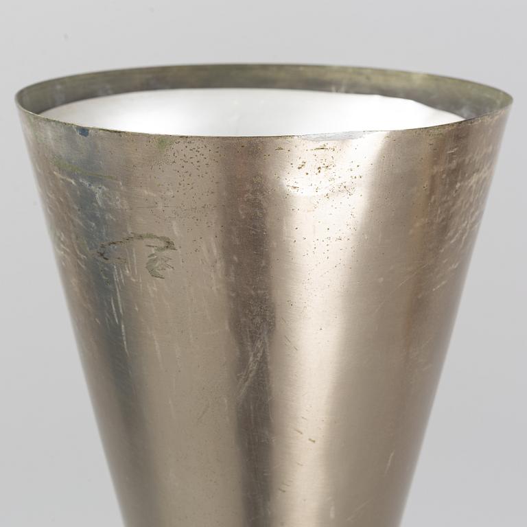 Pietro Chiesa, a floor lamp, Fontana Arte, Italy, post 1935.