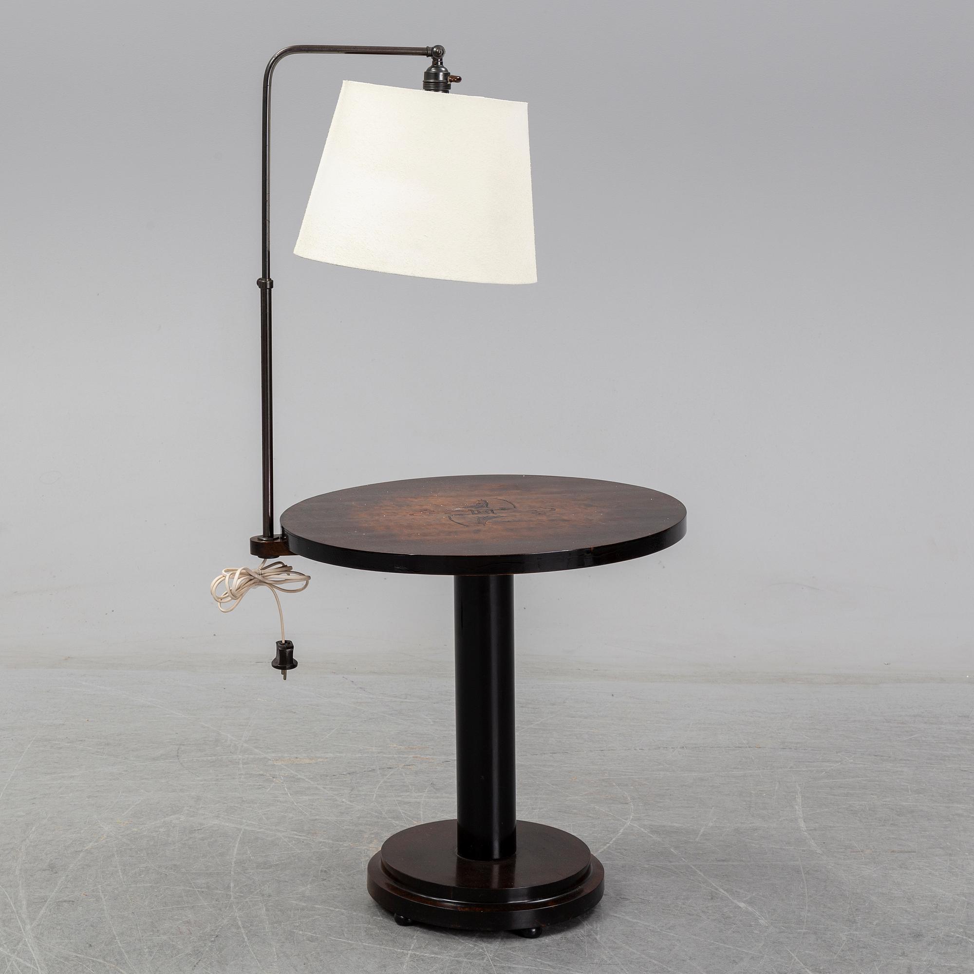 GOLVLAMPA MED BORD, 1920-/1930-tal.