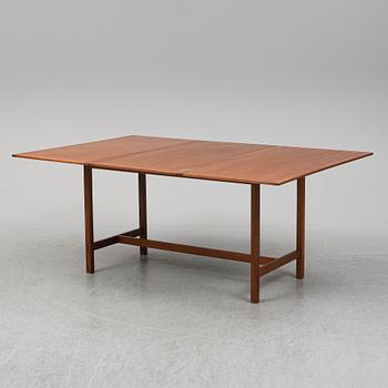 A second half of the 20th century dining table by Karl Erik Ekselius for JOC, Vetlanda.