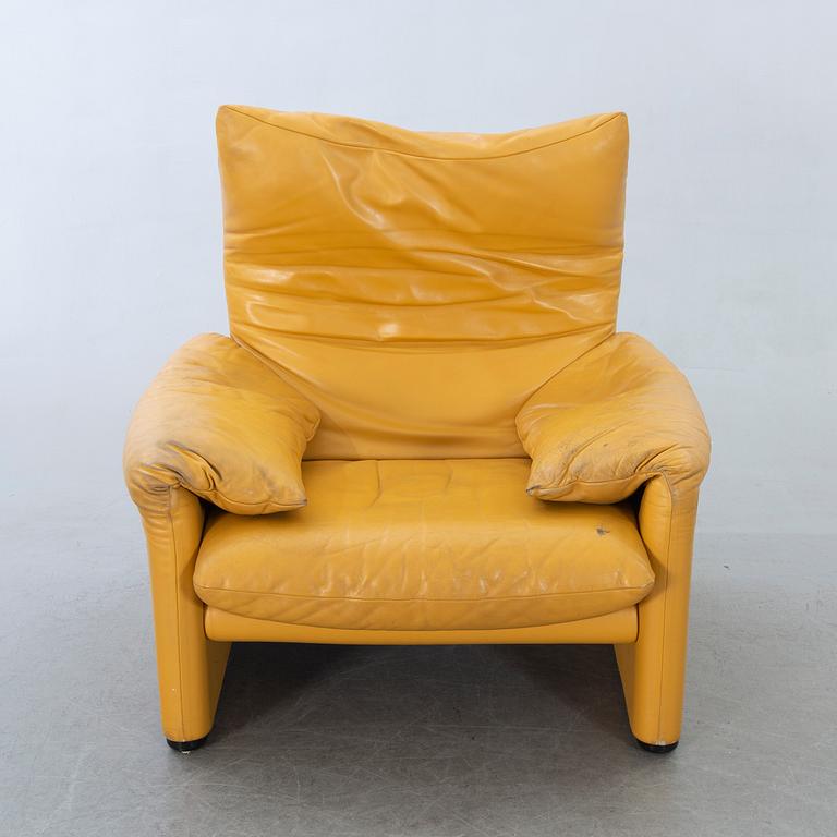 VICO MAGISTRETTI, fåtölj "Maralunga", Cassina 1900-talets senare del.