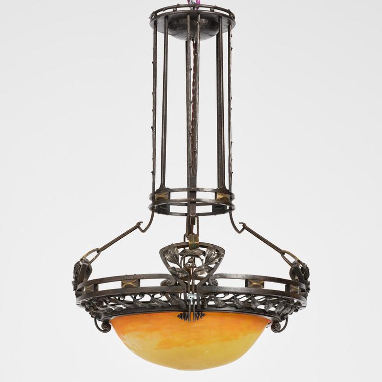 Daum Frères, taklampa, Art Nouveau, Nancy, Frankrike, 1910-tal.