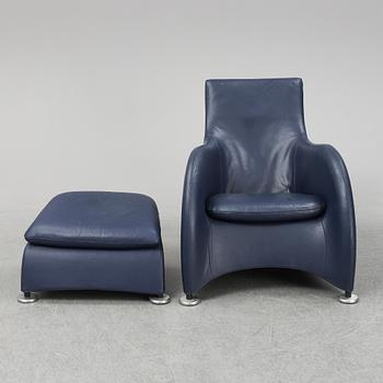 GERARD VAN DEN BERG, a 'Loge' easy chair and ottoman, Montis.