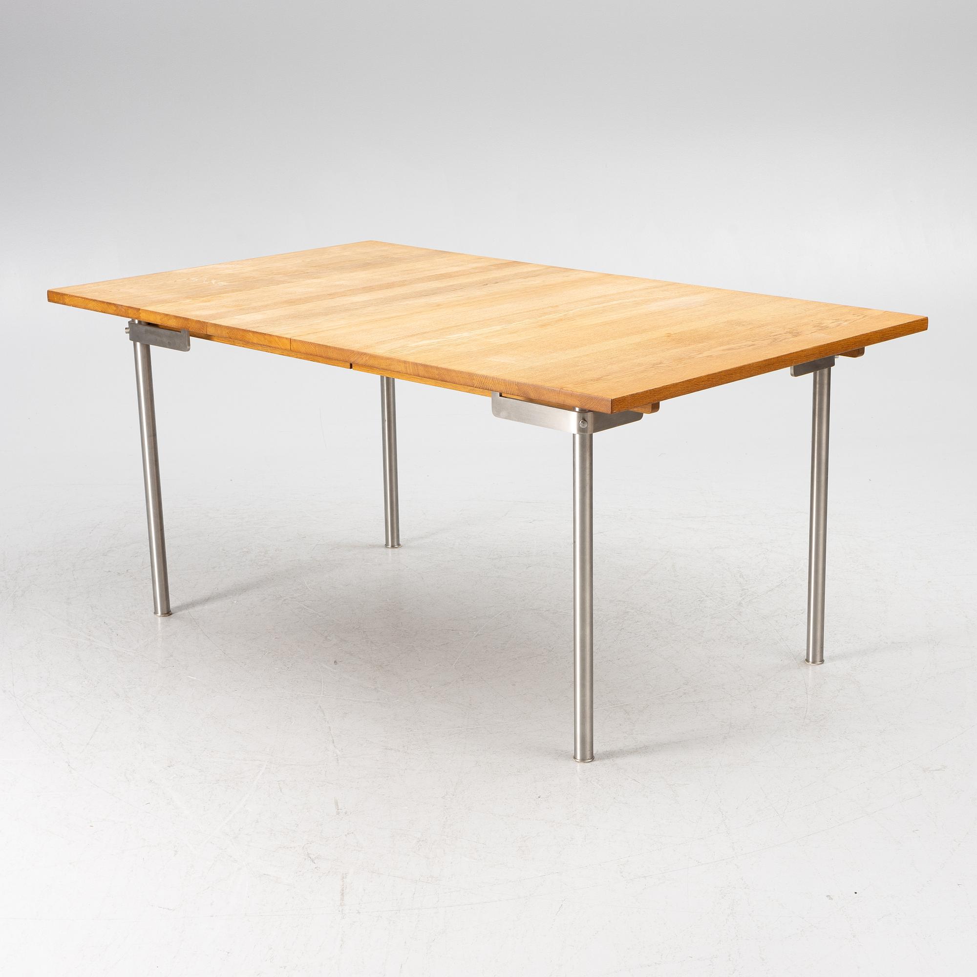 A contemporary dining table.