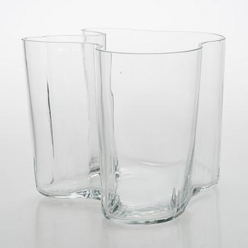 Alvar Aalto, maljakko 3030, signeerattu Alvar Aalto.