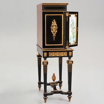 A Neo-Louis XVI cupboard.