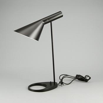 BORDSLAMPA, "AJ", Arne Jacobsen för Louis Poulsen.