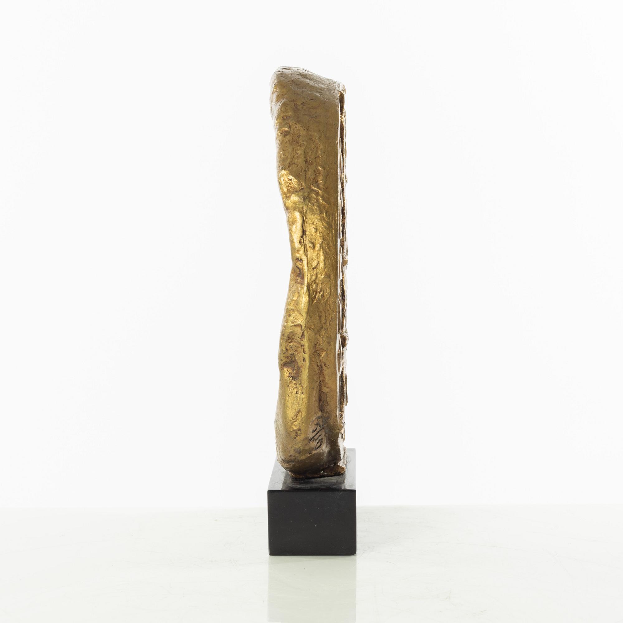 Gudmar Olovson, relief/sculpture. Signed. Numbered. Foundry mark. Bronze, total height 21.5 cm, length 18.5 cm.