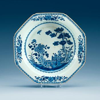1930. A blue and white basin, Qing dynasty, Qianlong (1736-95).