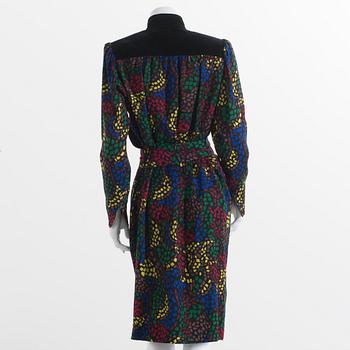 KLÄNNING, Yves Saint Laurent, storlek 40.