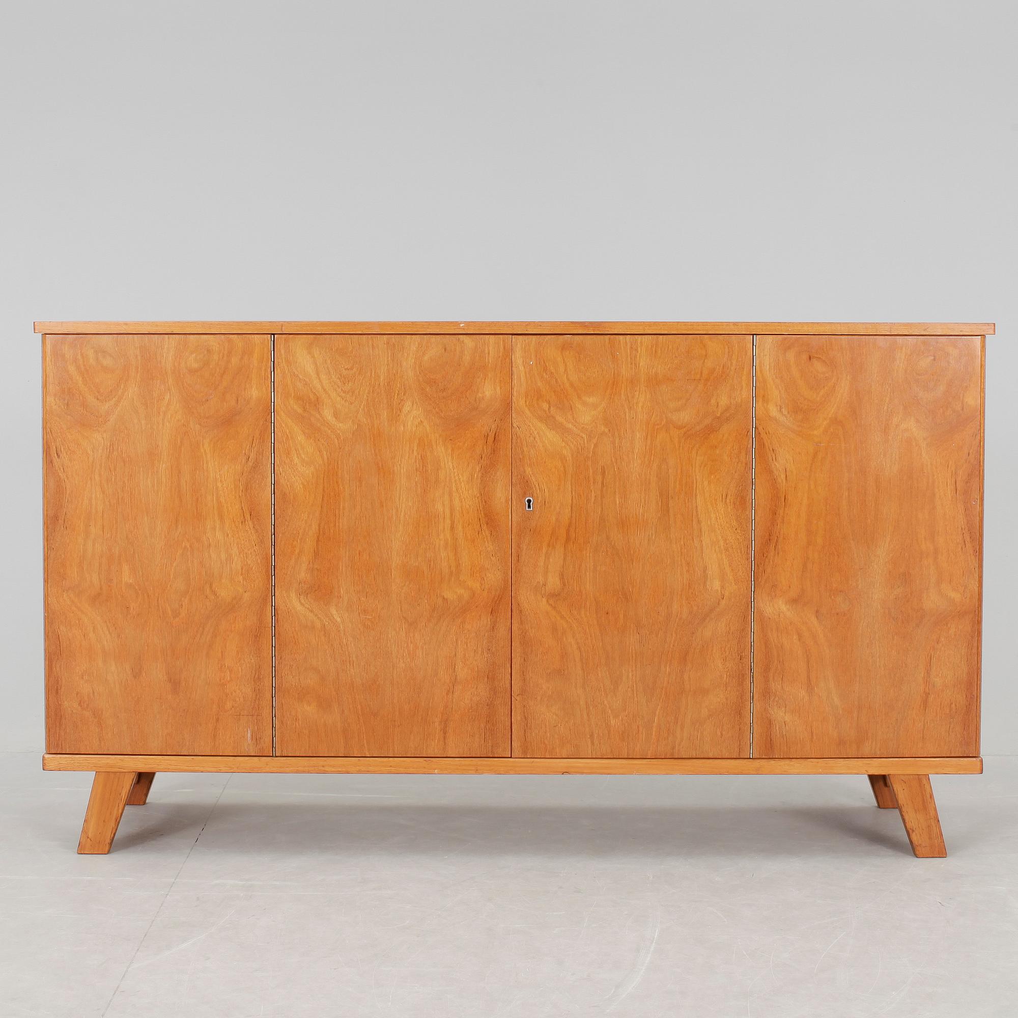 SIDEBOARD/ARKIVSKÅP, 1950-tal.