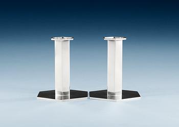 A pair of Wiwen Nilsson sterling candlesticks, Lund 1973.