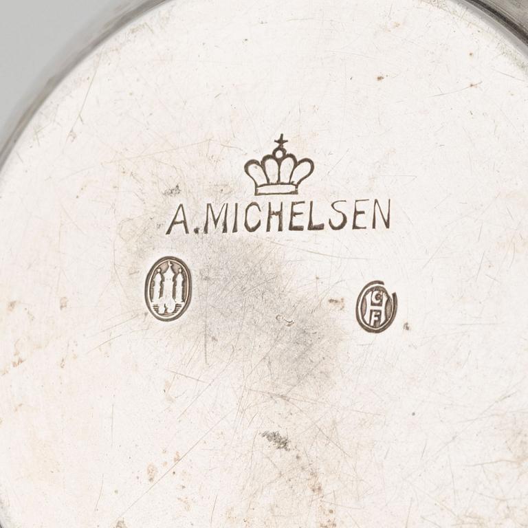 A Pair of Danish Silver Bowls, by Anton Michelsen, Copenhagen 1919.