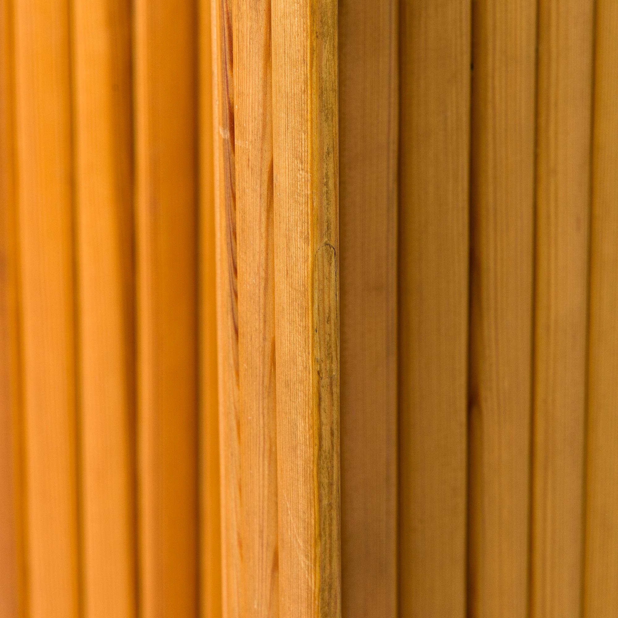 Alvar Aalto, vikskärm, modell 100 för O.Y. Huonekalu- ja Rakennustyötehdas A.B. 1900-talets mitt.