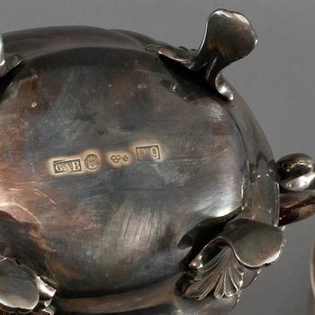 KAFFESERVIS, silver, 3 delar, C G Hallberg, GAB, Stockholm, rokokostil, 1957-1965, vikt 1330 gram.
