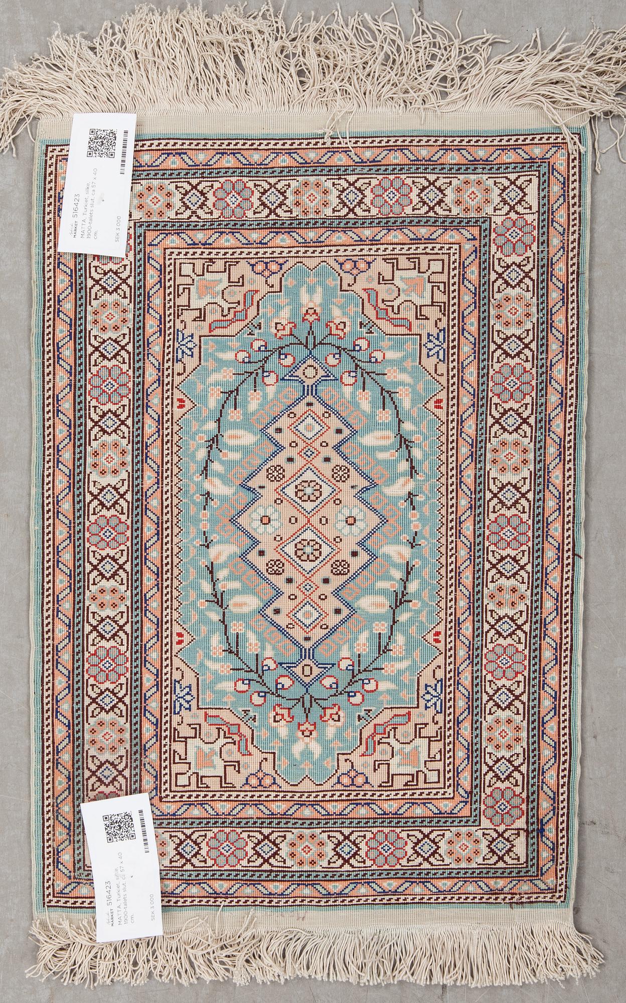 MATTA, Turkiet, silke, 1900-talets slut, ca 57 x 40 cm.