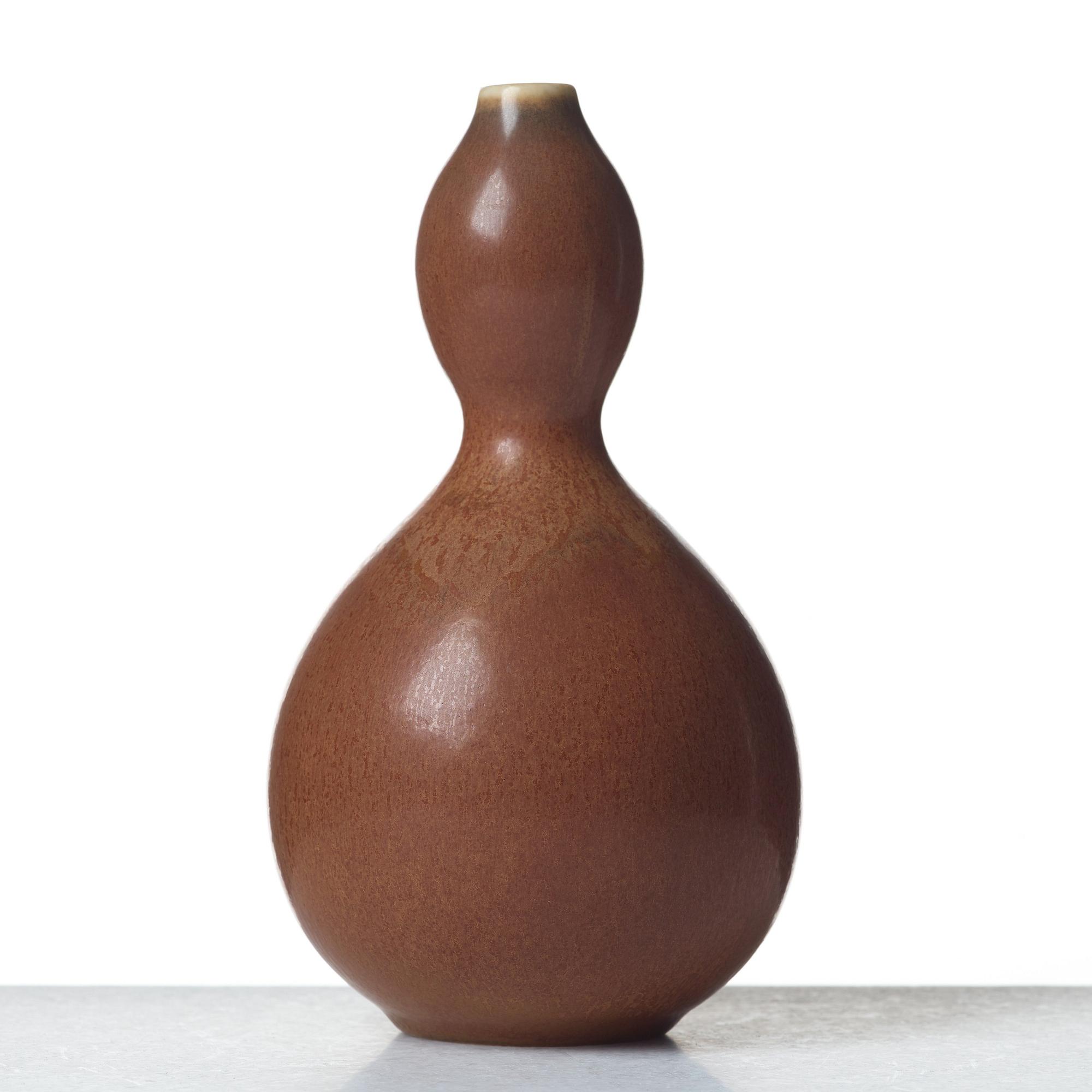 Axel Salto, a stoneware vase, Royal Copenhagen, Denmark.
