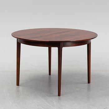 Matgrupp med bord samt 8 stolar bla, "Darby", Torbjørn Afdal, Nesjestranda møbelfabrikk, Norge, 1960-tal.