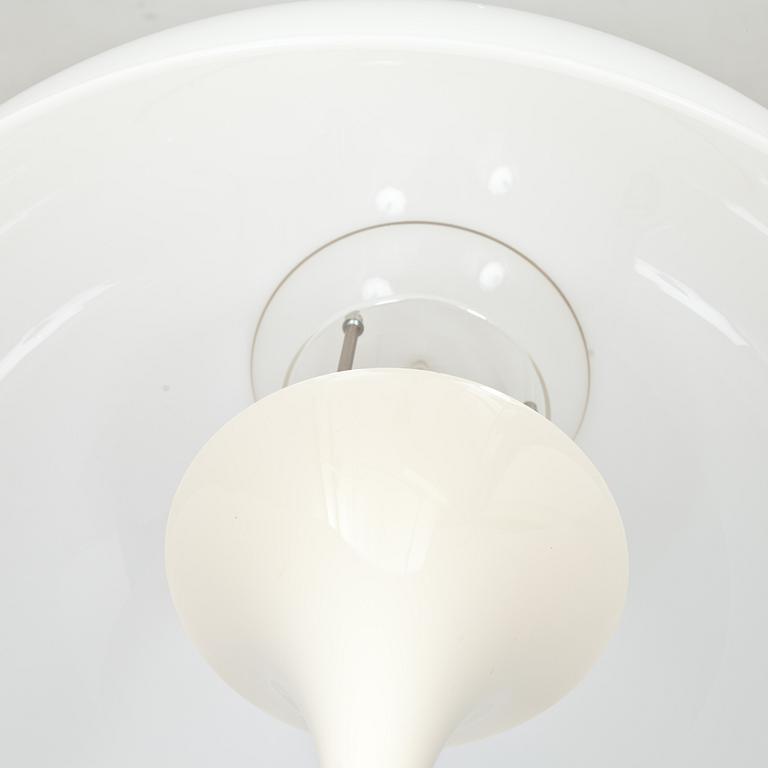 GOLVLAMPA, "Pantella", Verner Panton för Louis Poulsen.