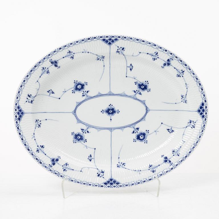 Royal Copenhagen, A 46 pieces "Blue Fluted Half Blond" service, 'Musselmalet', 1889-1922 and post 1923.