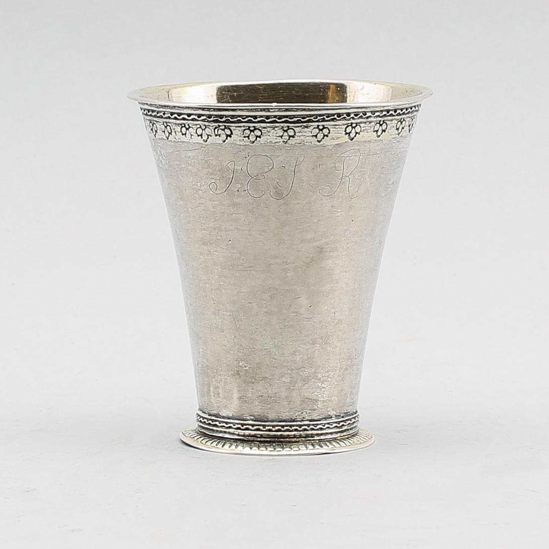 BÄGARE, silver, Bengt Björn, Västerås 1755.  Vikt 71 gram.