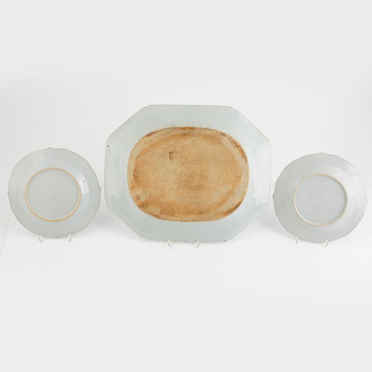 A Famille Rose serving dish and a pair of plates, China, Qianlong (1736-95).