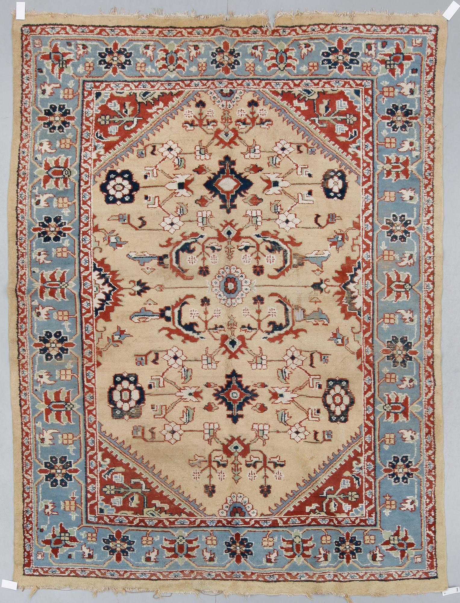 MATTA, orientalisk, 227 x 302.