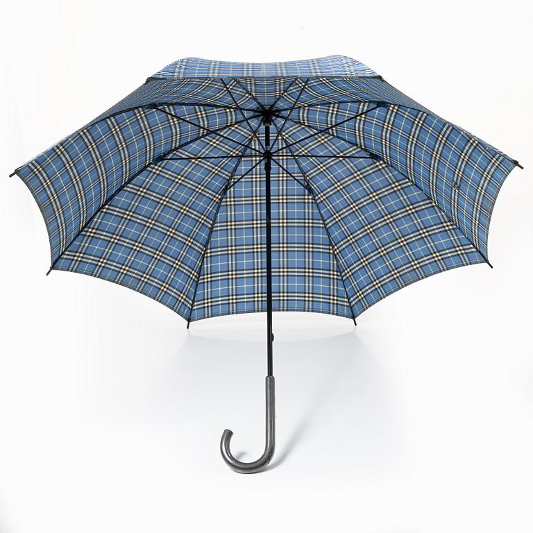 Burberry, umbrella.