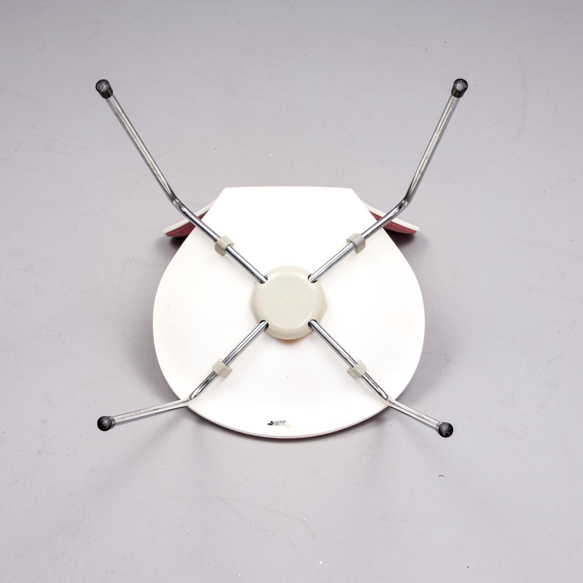 STOL, "Sjuan", Arne Jacobsen, Fritz Hansen, Danmark 1989.