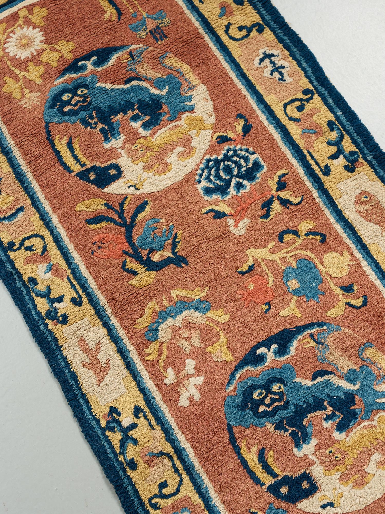MATTA. Antik Ningxia. 160,5 x 71 cm. Kina sen Qing dynasti.