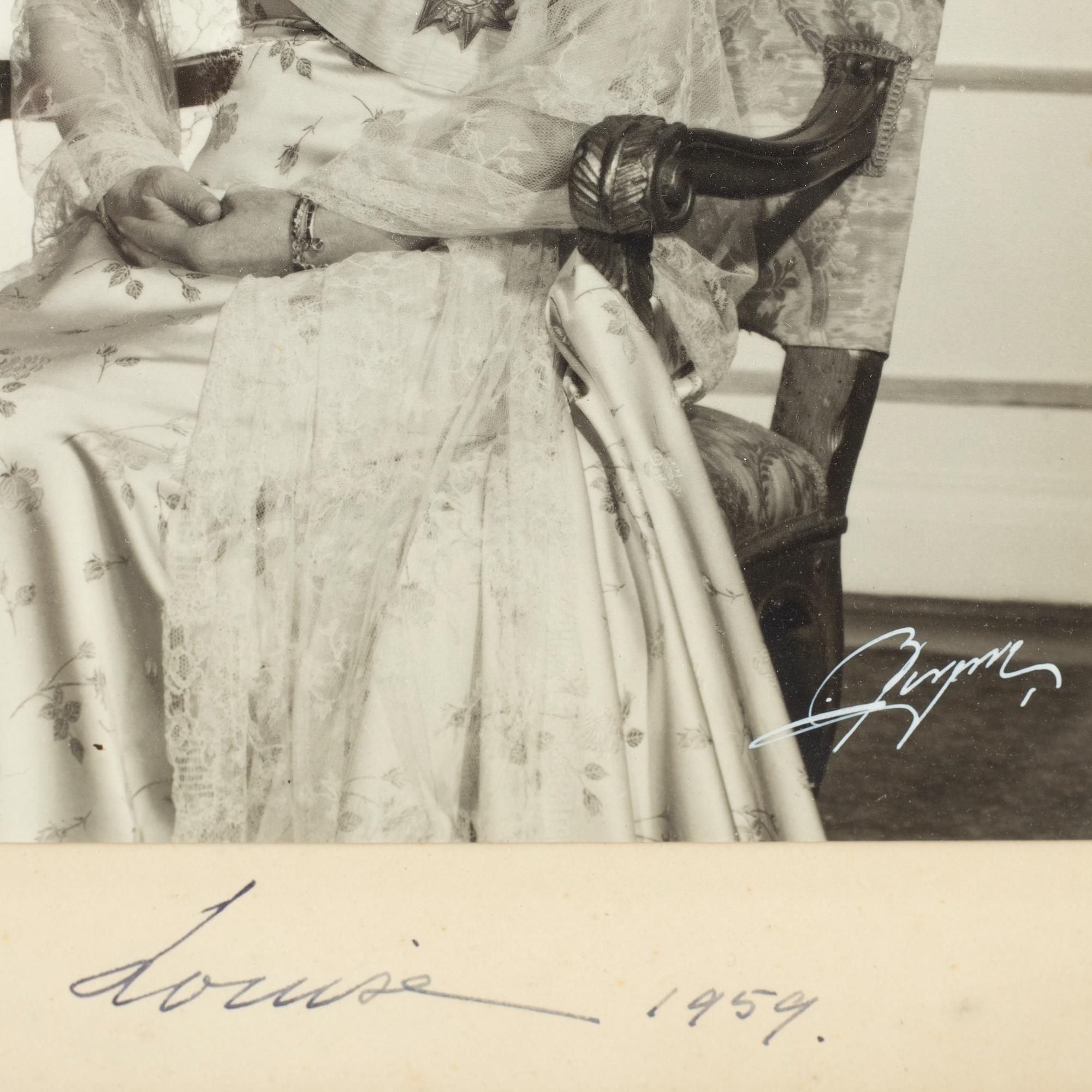 A PAIR OF ROYAL PHOTOGRAPHS WITH AUTOGRAPHS, signead and dated 1959.