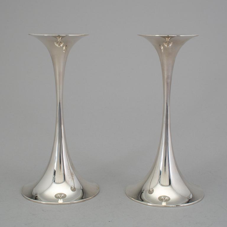 A pair of Tapio Wirkkala sterling silver candlesticks, Kultakeskus, Finland 1972.