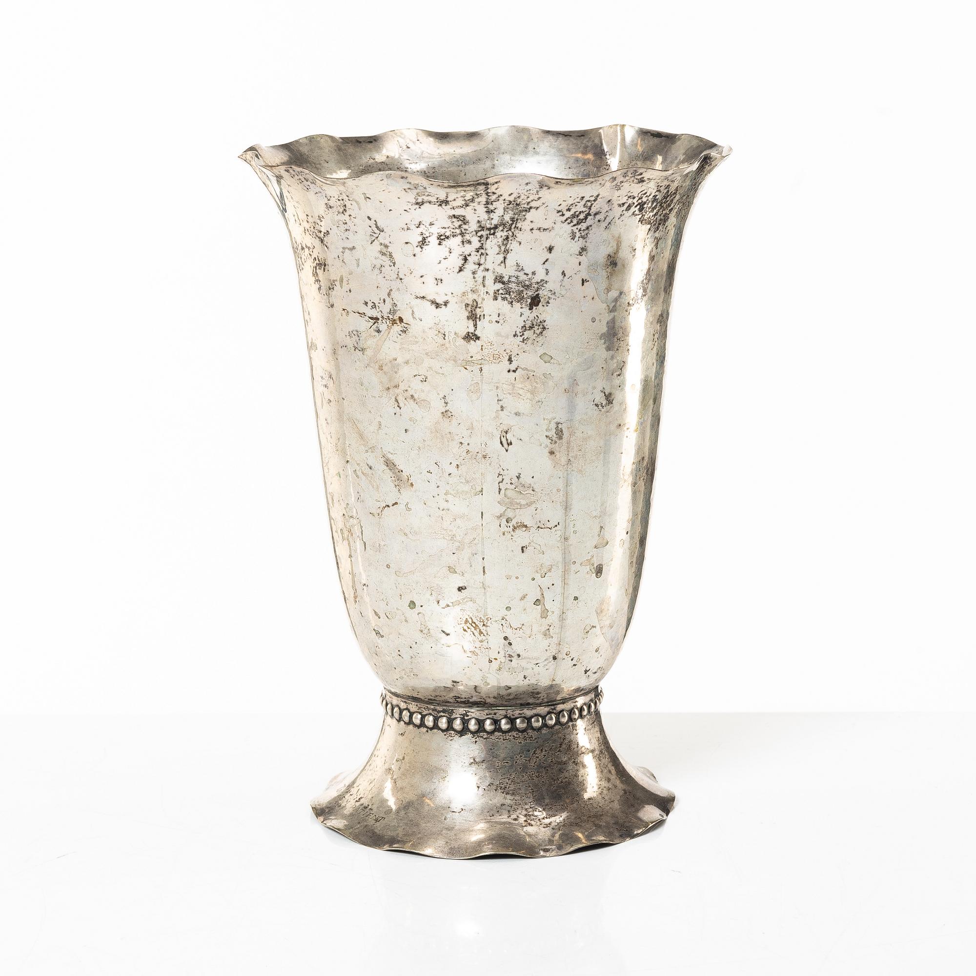 C.G. Hallberg, CG Hallberg, bägare, silver, Stockholm 1931.