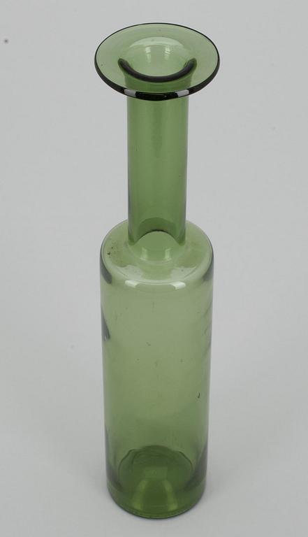 FLASKA, glas, signerad Nanny Still, Riihimäen Lasi Oy. Formgiven 1959.