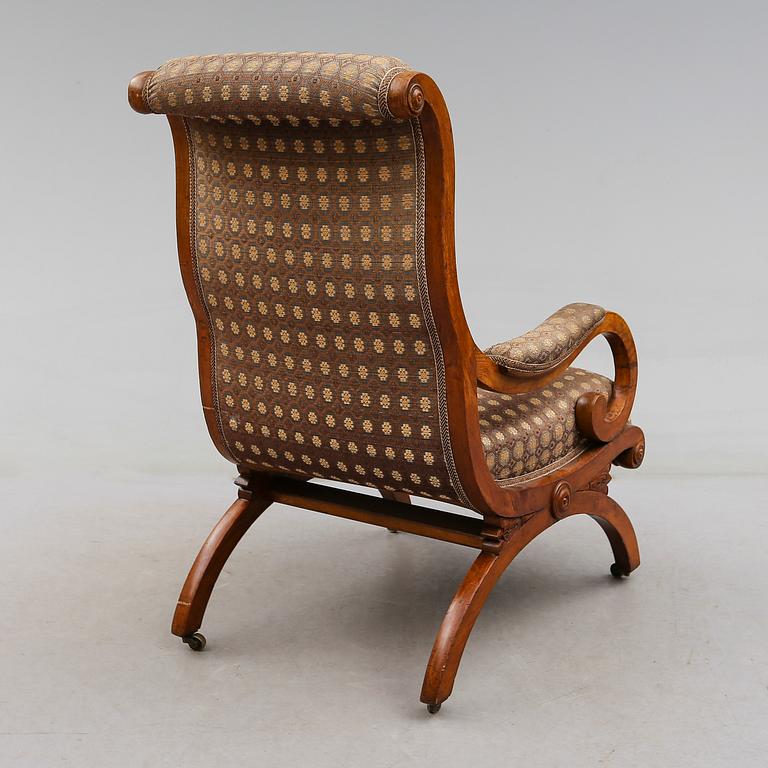 FÅTÖLJ, senempire, 1800-talets mitt.