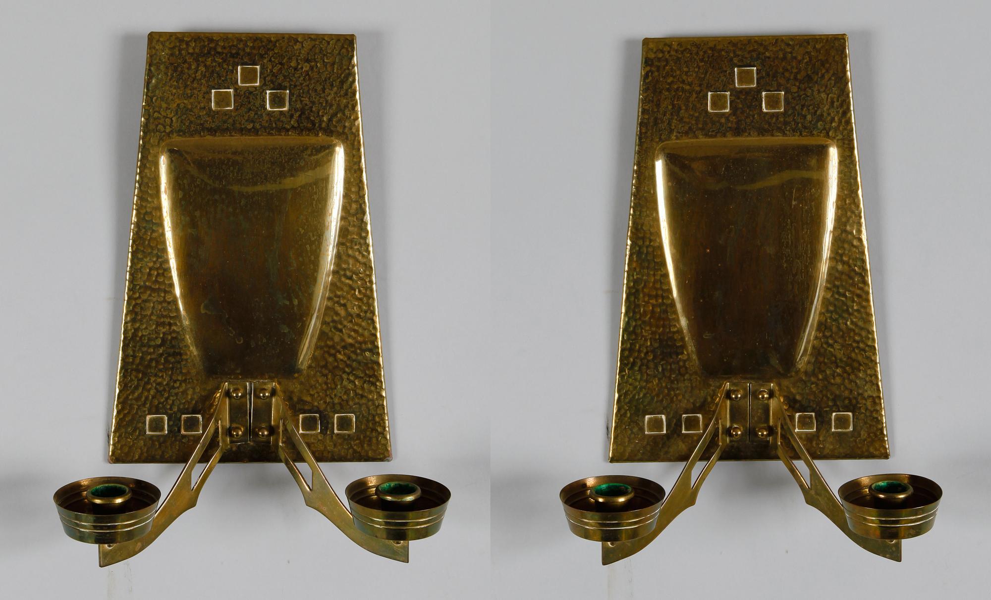 VÄGGLAMPETTER, 1 par, mässing, jugend.