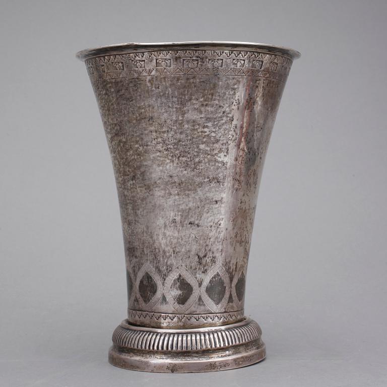 BÄGARE, silver. Arvid Wernström Eksjö, 1811. Vikt ca 415 gram.