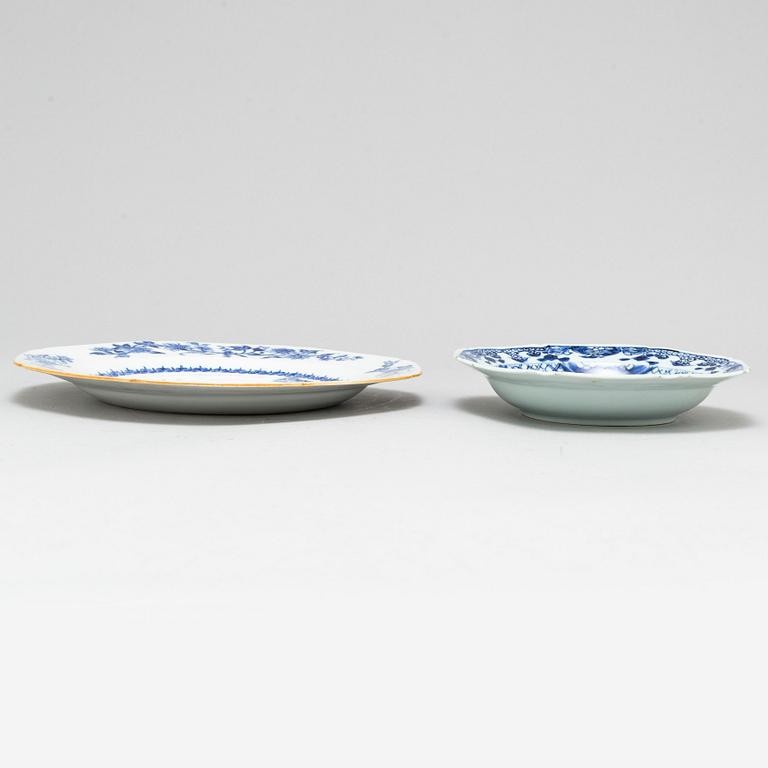 Four blue and white porcelain dishes, Qing dynasty, Qianlong (1736-95).