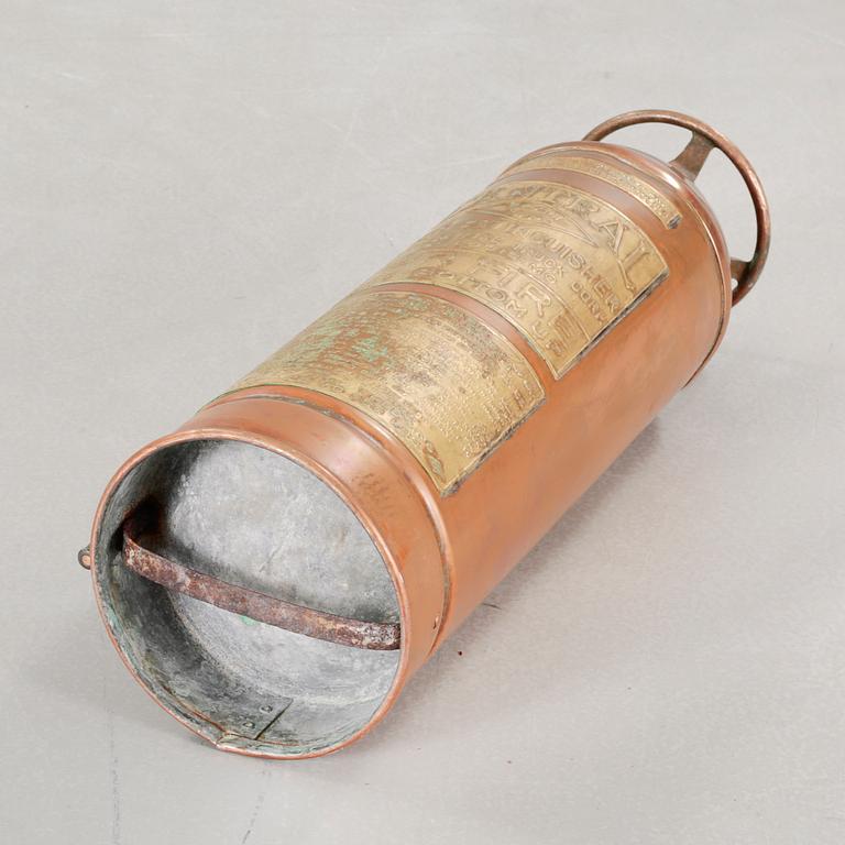 A fire-extinguisher from the first half of the 20th century.