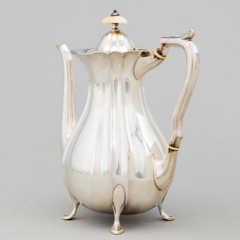 A SILVER COFFEPOT by Guldsmedsaktiebolaget GAB, Stockholm 1924.