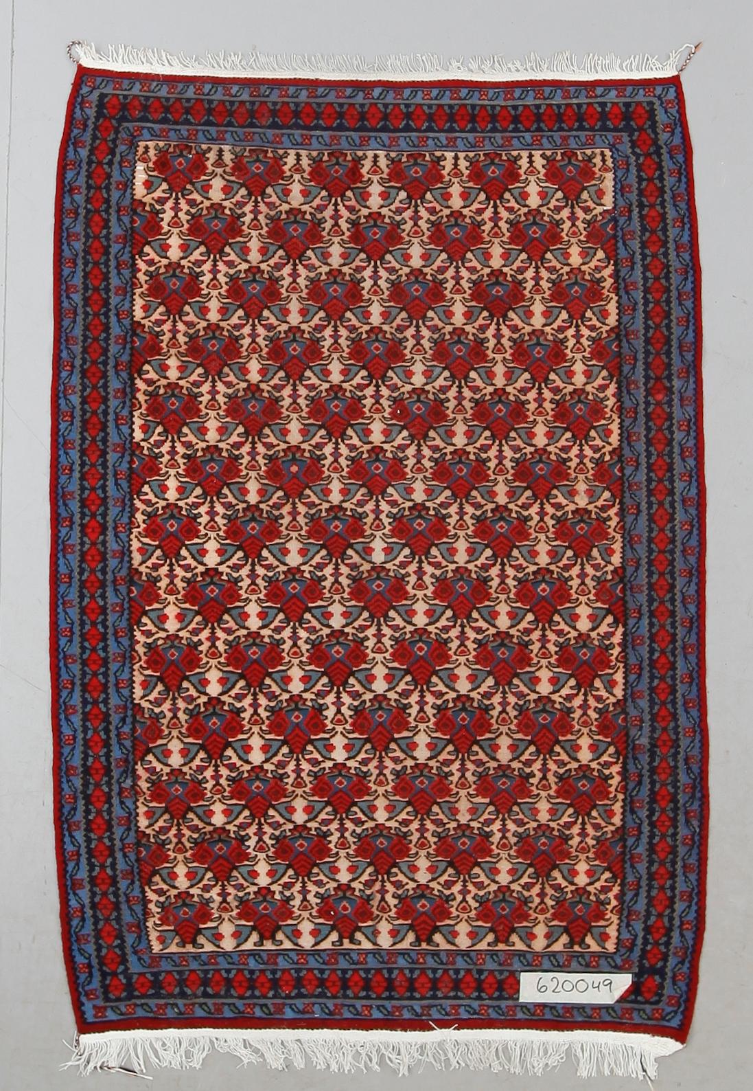 MATTA, Kelim. Ca 162 x 110 cm.